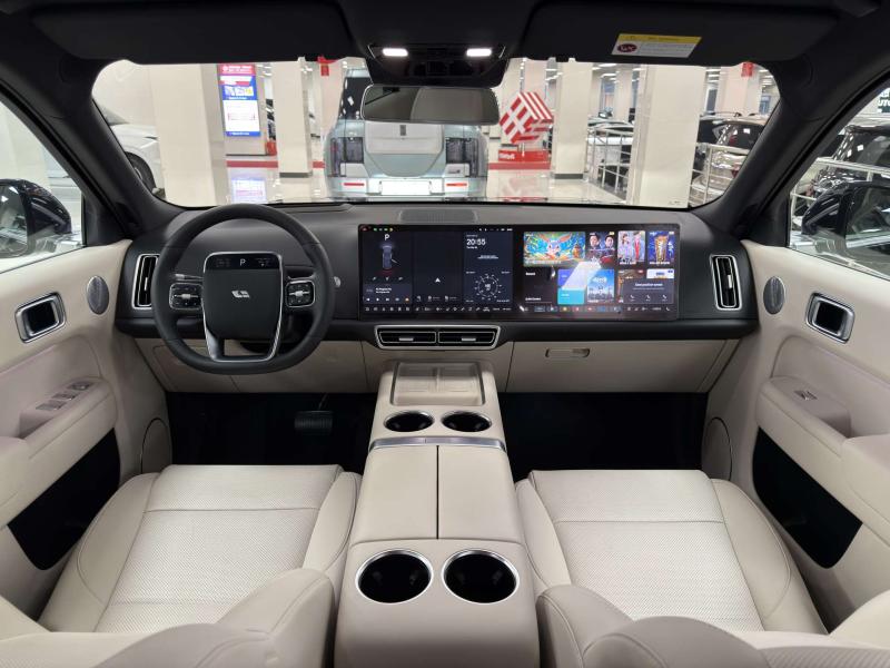 LiXiang L9 I Рестайлинг Гибрид 1.5 л. 449 л.с. автомат полный