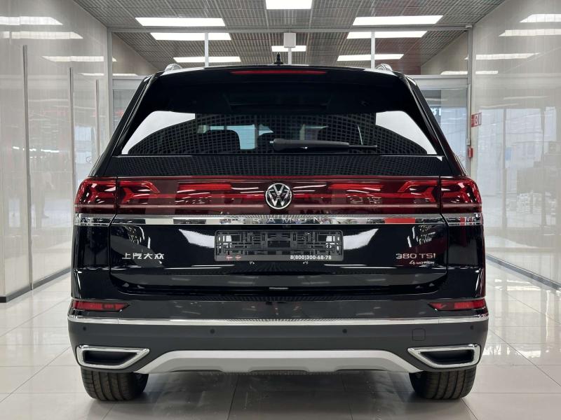 Volkswagen Teramont I Рестайлинг Бензин 2 л. 220 л.с. автомат полный