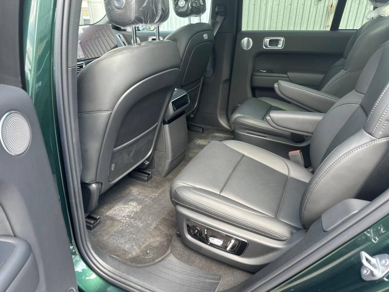 LiXiang L8 I Рестайлинг Гибрид 1.5 л. 449 л.с. автомат полный