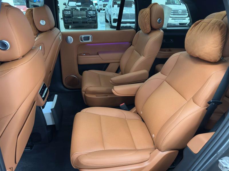 LiXiang L9 I Рестайлинг Гибрид 1.5 л. 449 л.с. автомат полный