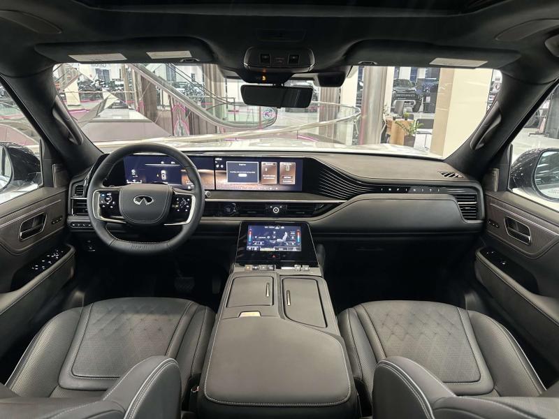 Infiniti QX80 2 поколение 3.5 AT 4WD (450 л.с.)