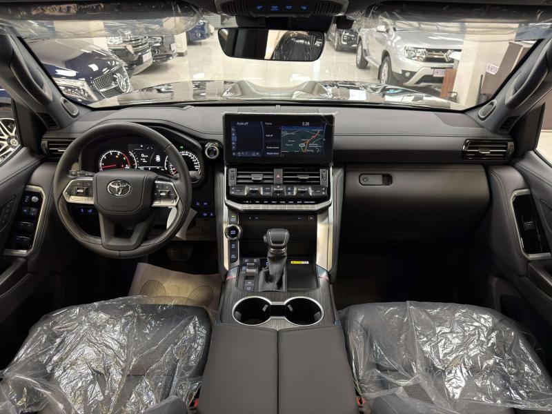 Toyota Land Cruiser 300 Series Дизель 3.3 л. 299 л.с. автомат полный