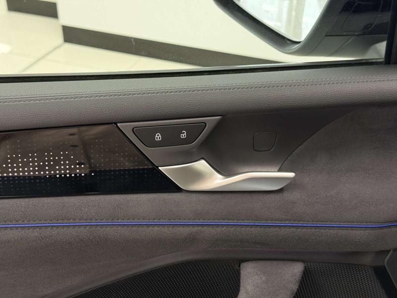 Volkswagen Tiguan III (China Market) Бензин 2 л. 220 л.с. робот полный