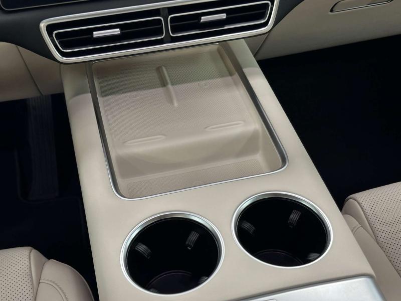 LiXiang L9 I Рестайлинг Гибрид 1.5 л. 449 л.с. автомат полный