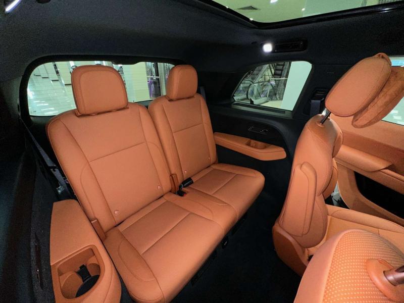 LiXiang L9 I Рестайлинг Гибрид 1.5 л. 449 л.с. автомат полный