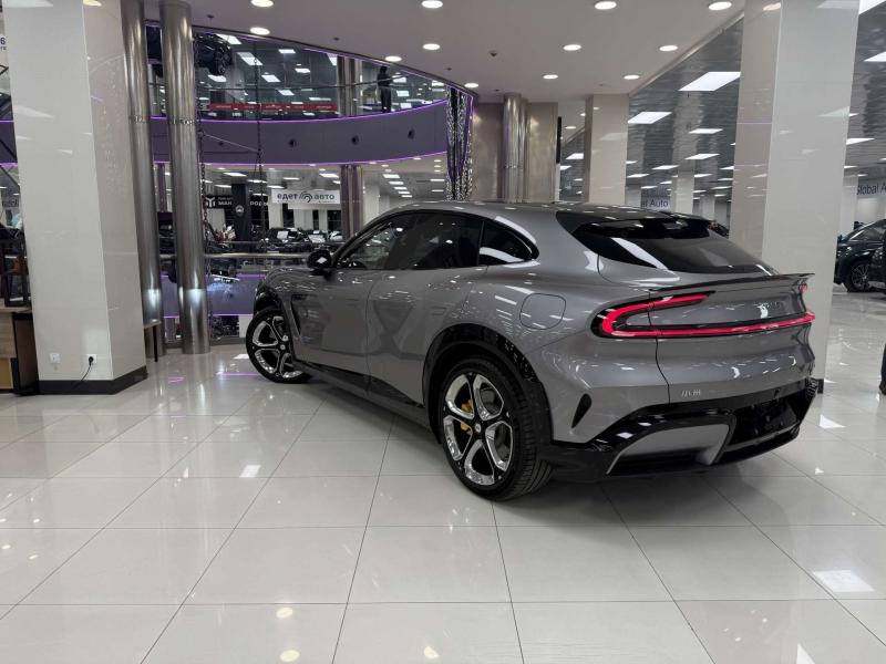 Xiaomi YU 7 1 поколение AT 4WD (690 л.с.)