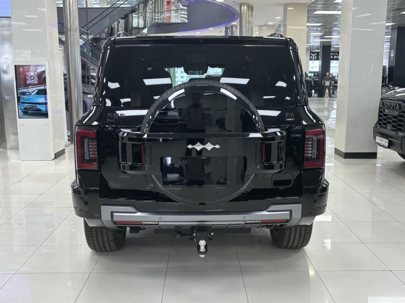 BYD FangChengBao Leopard 8  Гибрид 2 л. 952 л.с. автомат полный