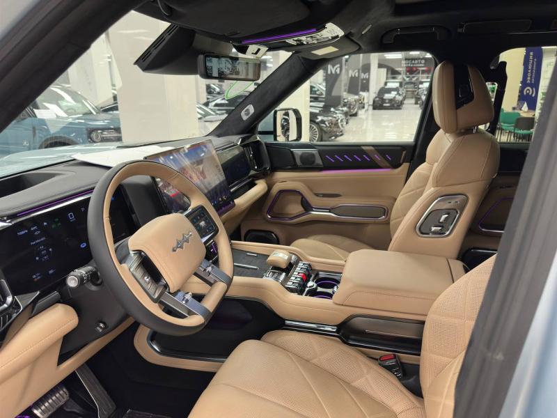 BYD FangChengBao Leopard 8  Гибрид 2 л. 952 л.с. автомат полный