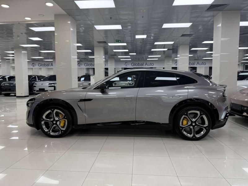 Xiaomi YU 7 1 поколение AT 4WD (690 л.с.)