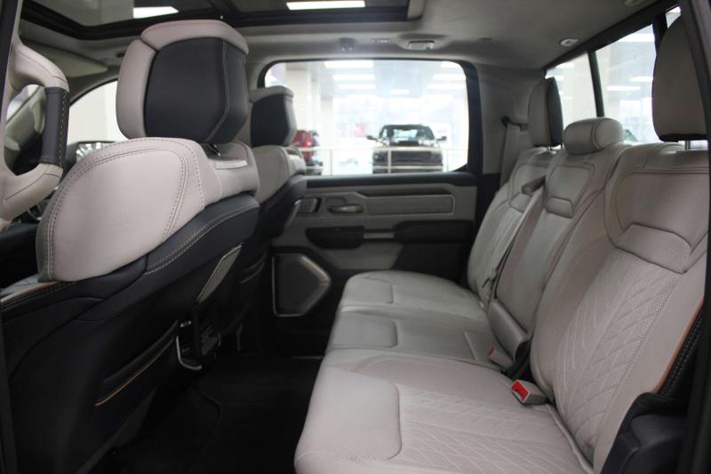 Ram 1500 V Рестайлинг Бензин 3 л. 540 л.с. автомат полный