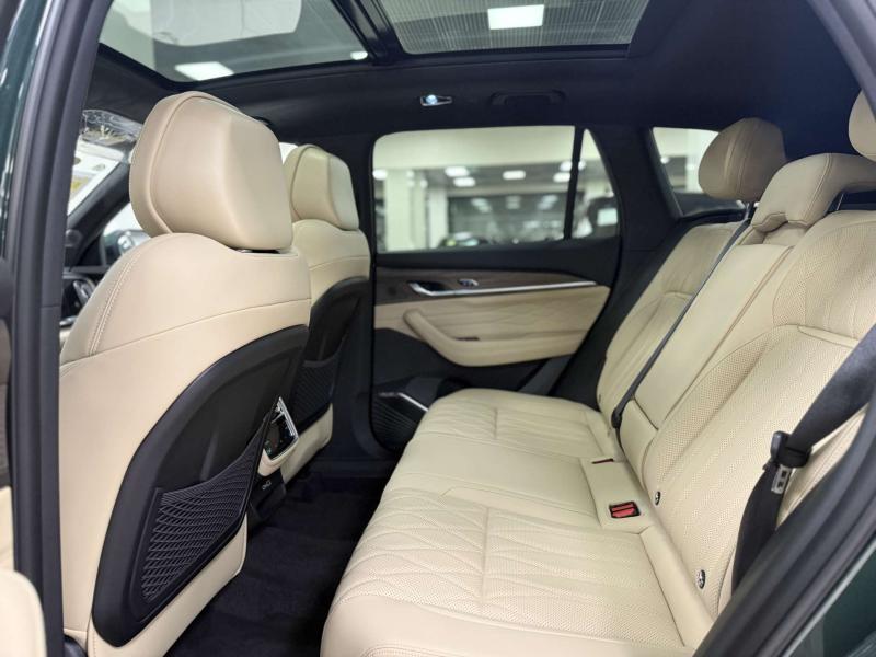 Geely Monjaro 1 поколение [2 рестайлинг] 2.0 AT (265 л.с.)