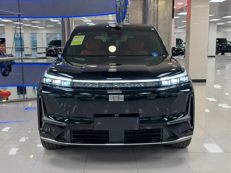 Geely Galaxy M9 1 поколение 1.5 л, 870 л.с., гибрид