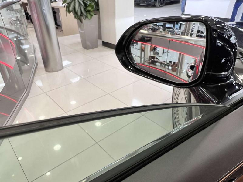 Genesis G90 I Рестайлинг Бензин 3.8 л. 309 л.с. автомат полный