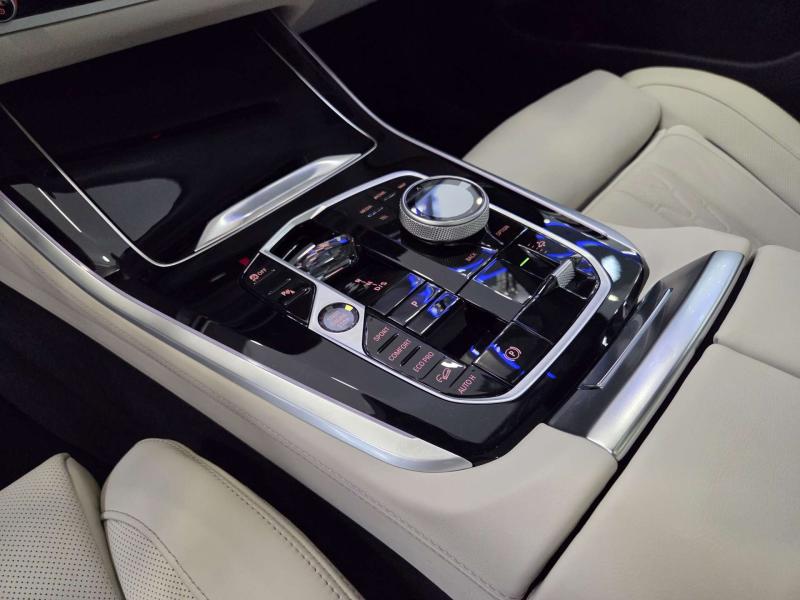 BMW X5 IV (G05/G18) Рестайлинг Дизель 3 л. 352 л.с. автомат полный