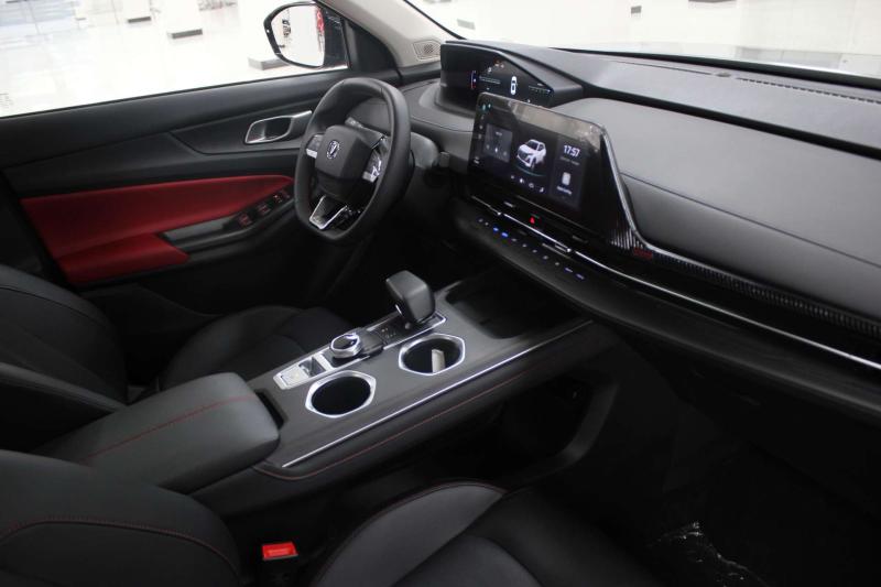 Changan UNI-S (CS55 Plus) 1 поколение 1.5 AMT 181 л.с.