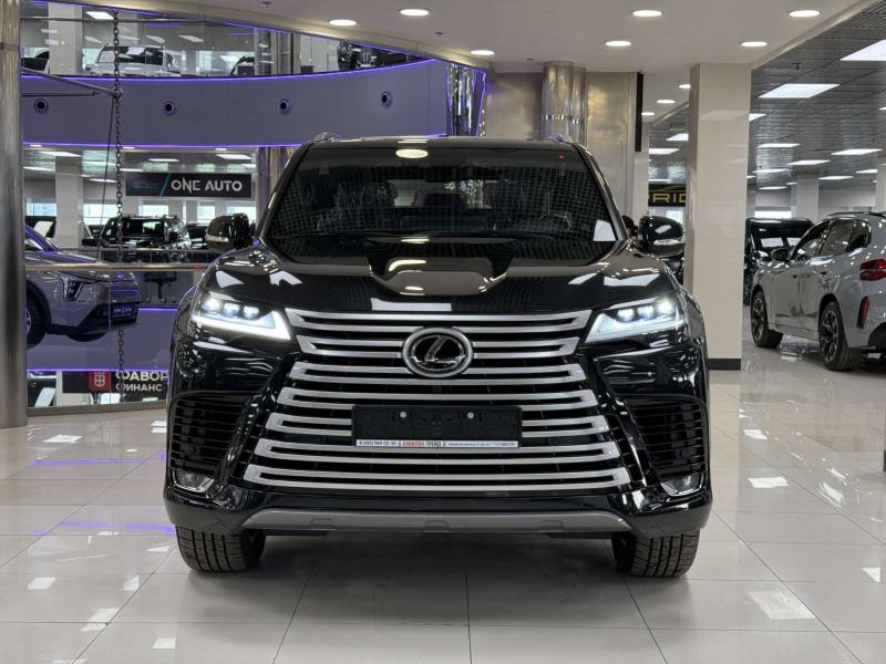 Lexus LX IV Бензин 3.4 л. 415 л.с. автомат полный
