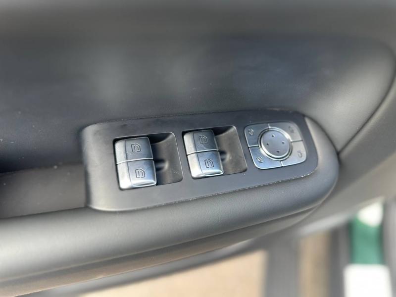 LiXiang L8 I Рестайлинг Гибрид 1.5 л. 449 л.с. автомат полный