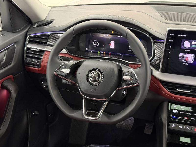 Skoda Kodiaq II Бензин 2 л. 204 л.с. робот полный