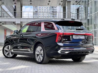 Hongqi E-HS9