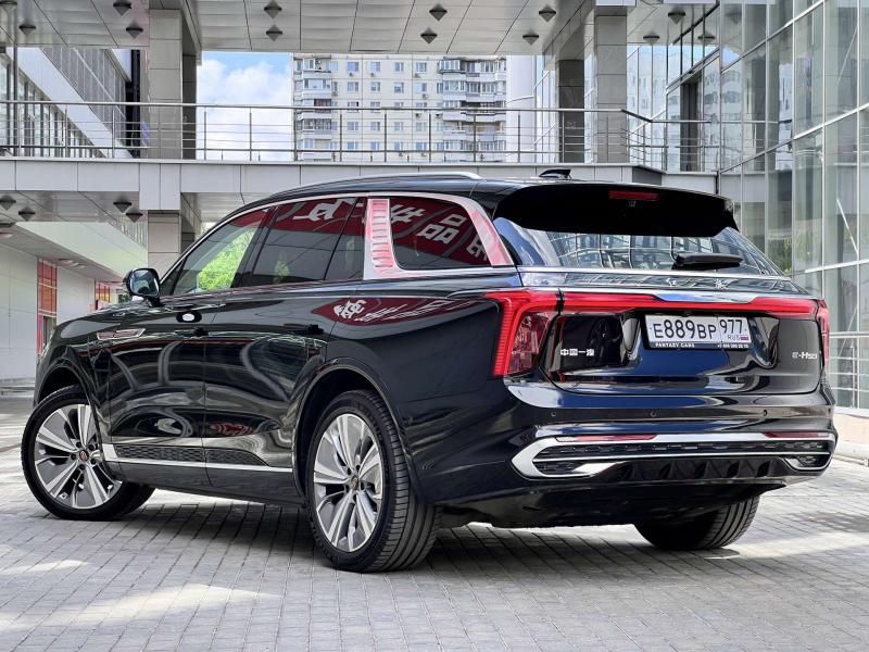 Hongqi E-HS9 1 поколение AT 4WD (551 л.с.)
