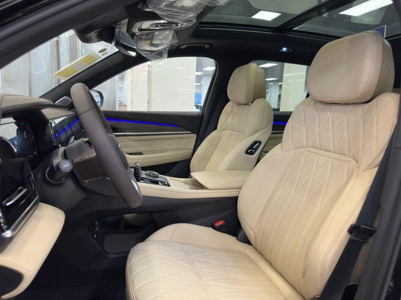 Geely Monjaro  Бензин 2 л. 238 л.с. автомат полный