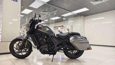 HONDA Rebel