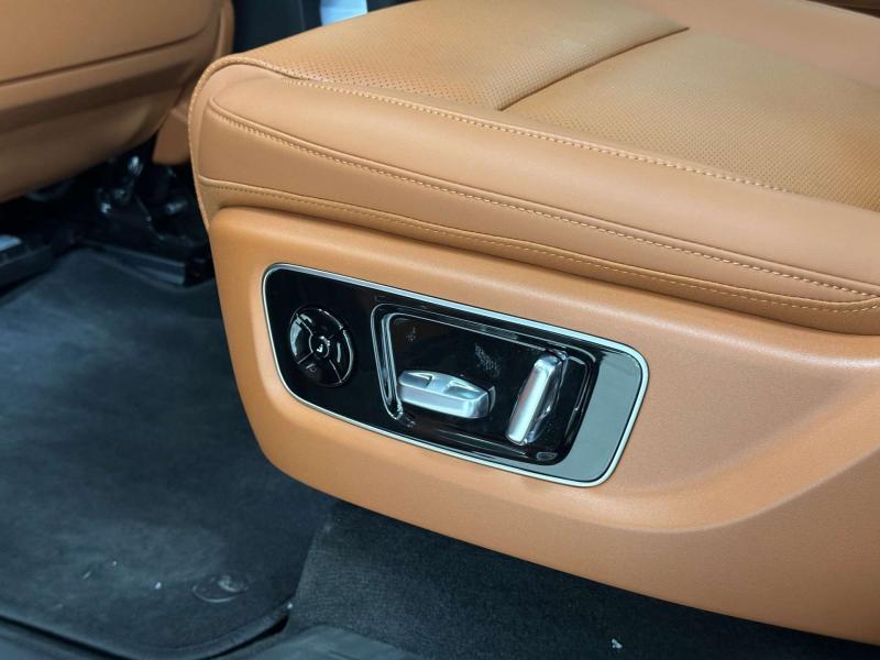 LiXiang L9 I Рестайлинг Гибрид 1.5 л. 449 л.с. автомат полный